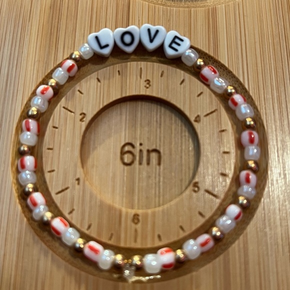 4 Valentine’s day bracelets❤️ - Picture 2 of 5